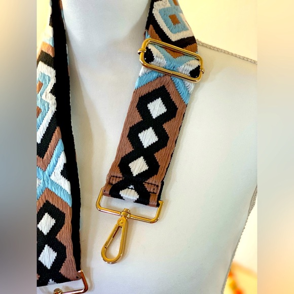 BRAND NEW! Aqua Brown Crossbody Strap💙 ~BAG NOT INCLUDED~ - Picture 3 of 8